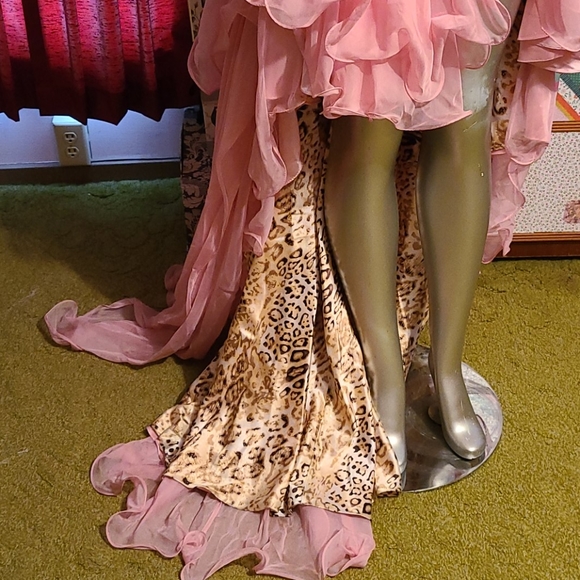 Dave & Johnny gown prom dress pink ruffles girly cheetah leopard animal print - Picture 6 of 17